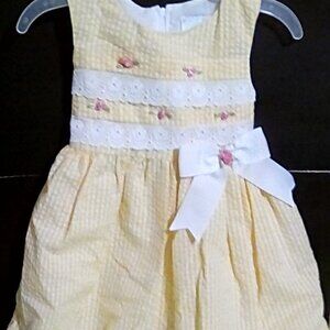 Rare Edition 2T Yellow Gingham Dress with roses